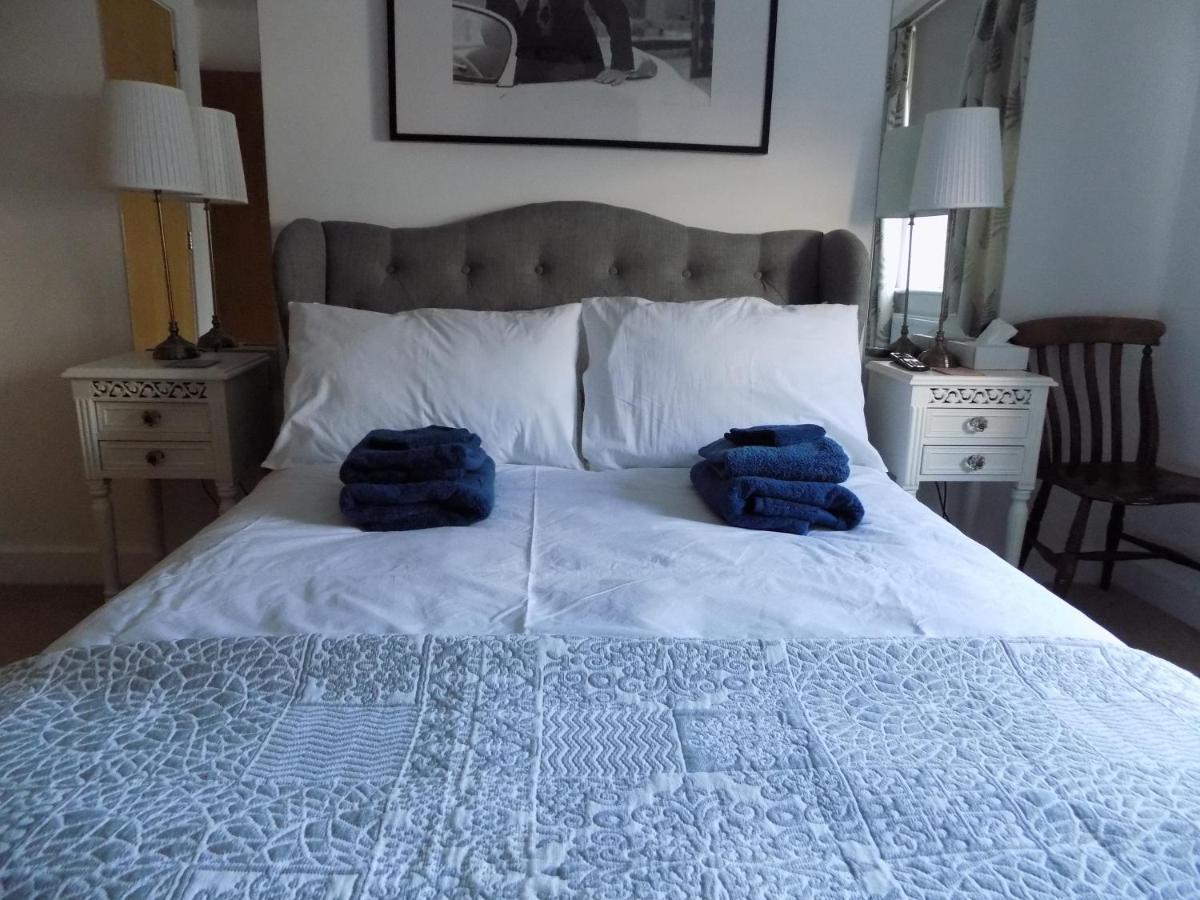 Bed and Breakfast Tranquil Loft à Holt  Extérieur photo